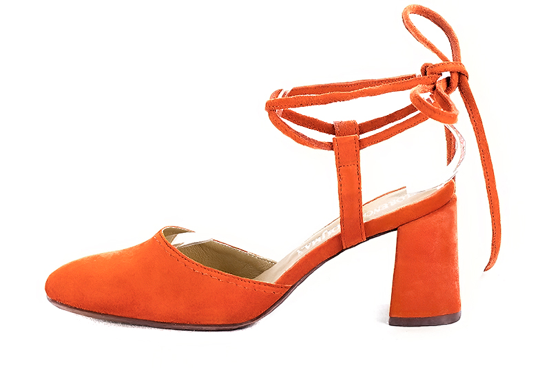 Clementine orange women's open back shoes, with crossed straps. Round toe. High flare heels. Profile view - Florence KOOIJMAN